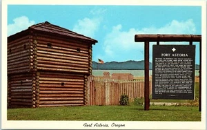 Fort Astoria, Oregon Postcard - Picture 1 of 2