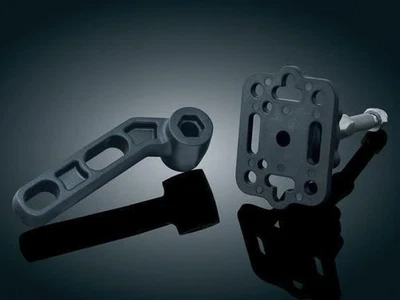 Accesorio estándar Kuryakyn embrague/montaje de percha de freno - montaje negro y placa de pivote Foto 1 de 4