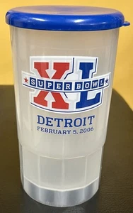 NFL Super bowl XL Detroit Feb 5, 2006 Large Plastic Mug W/ Cap NOS - Picture 1 of 6