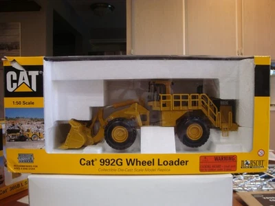 Cargador de ruedas Norscot CAT 992G 1:50 amarillo oscuro caja justa Foto 1 de 4