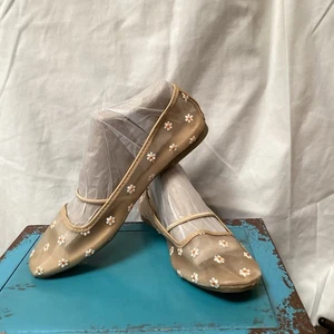 SO Memory Foam Mesh Daisy Print Beige ABallet Flat Size 9 New - Picture 1 of 11