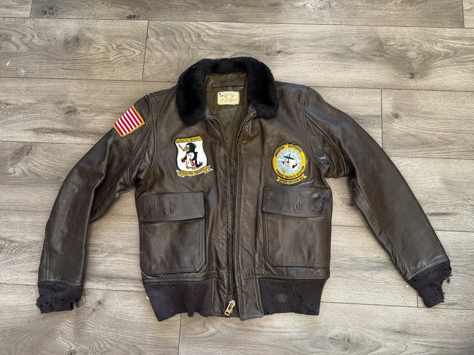 USN Puckered Penguins DEVRON 6 G-1 BOMBER FLIGHT JACKET INTERMEDIATE TYPE Sz 42 - Image 1 of 4