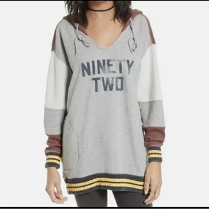 Free People Womens Oversized Retro Naomi Hoodie Ninety Two Grey Preppy Academia - Picture 1 of 8