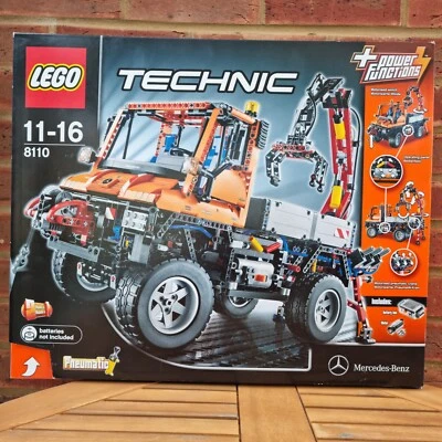 LEGO Technic: Mercedes-Benz Unimog U 400 (8110) - NEU & VERSIEGELT - Bild 1 von 4