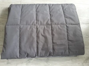 Casper American Airlines Business Class Decke grau weiß 72 x 46 cm - Bild 1 von 5