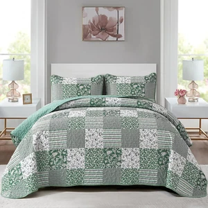 Green Boho Queen Quilt Set, 3-Piece Reversible Soft Plaid Floral Bedding Set wit - Picture 1 of 7