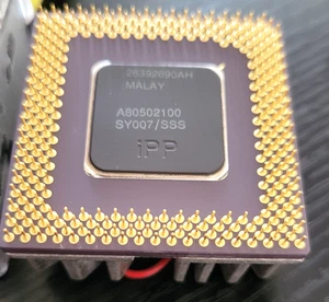 Intel Pentium 100Mhz CPU Socket A80502-100 SY007 Vintage Retro - Picture 1 of 5