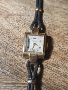 Vintage Le Coutre 10k wypełniony złotem damski kwadratowy zegarek mechaniczny 17 klejnotów partia 7 - Zdjęcie 1 z 6