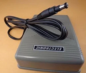 Pedal de control de pie con cable compatible con Pfaff 2024 Expression, 2025, 2026, 2027 Classi - Imagen 1 de 1