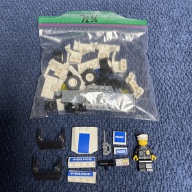 LEGO City 7236 Police Car 100% Complete Good Shape