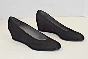 Vintage Wedge Heel Shoes Size 8 Stuart Weitzman 90s Black Velvet Made Spain - Picture 1 of 7