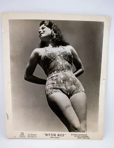 1950S ORIGINAL HOLLYWOOD SYLVANA MANGANO PIN-UP STUDIO PHOTO SM46 - Picture 1 of 3
