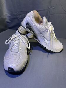 Nike Damen Shox Turbo 315411-111 weiße Laufschuhe Turnschuhe Größe 8