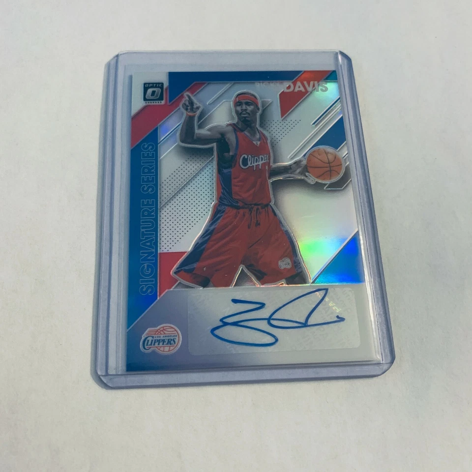 F94312  2019-20 Donruss Optic Signature Series Holo #2 Ricky Davis clippers - Image 1 of 1