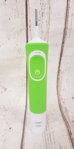 Braun Oral-B Vitality Electric Toothbrush, GREEN - Picture 1 of 5