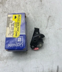 Genuine GM 25757232 Rear Door Lock Latch Release Chevy GMC Van 219T - Picture 1 of 1