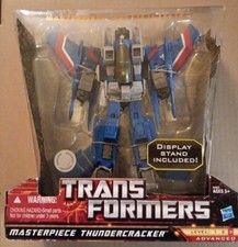 Hasbro Transformers Masterpiece Thundercracker TOYS-R-US Exclusive NIB