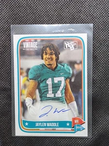 2024 Onyx Authenticated #HBJAWA Jaylen Waddle On Card Auto Vintage Football - Picture 1 of 2