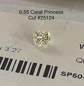 loose Diamonds natural Princess cut 0.55 Carat - Picture 1 of 4