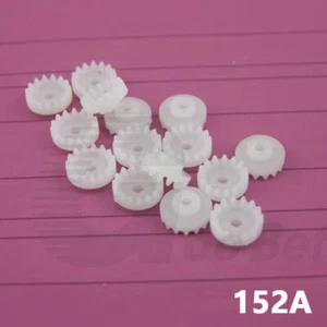 0,5 Modul Kunststoff Kronrad 15 Zähne Zahnrad C152A für 2mm Motorwelle RC Auto - Bild 1 von 2