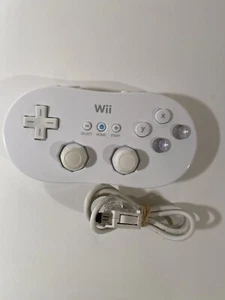 Offizieller Nintendo Wii Pro Controller klassisch weiß RVL-005 OEM GETESTET - Bild 1 von 4