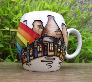 Moorcroft Exquisite CITY GUARDIAN Barrel Mug MU2 Reatail Price £340 Vicky Lovatt - Picture 1 of 21