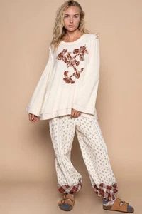 POL Clothing Damen Strickoberteil mit besticktem Häkeldetail in Creme - Bild 1 von 5