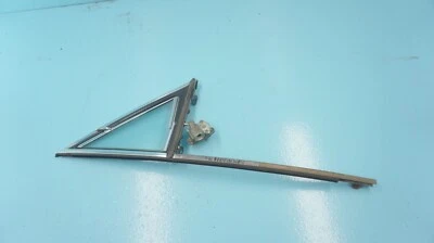 MERCEDES-BENZ  W114  250C  280C  COUPE  , RIGHT SIDE WINDOW VENT GLASS ASSEMBLY - Image 1 of 4