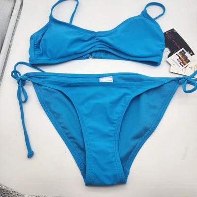 No borders M 7-9 Nuevo con etiquetas Conjunto de bikini de cuerda azul Sujetador acolchado Foto 1 de 4