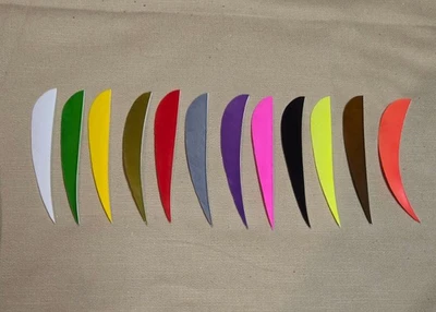 Trueflight Feathers "4" Parabolic   LW or RW  Dozen or 50 Count - Image 1 of 2