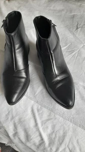 Black Real Leather Ankle Boots Sz 6 - Picture 1 of 7