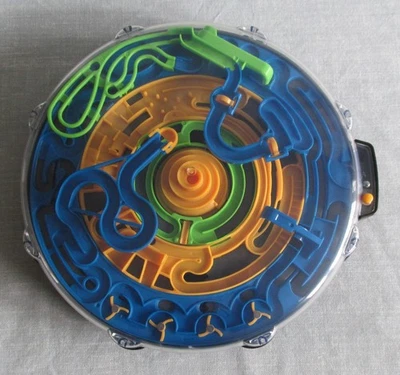 SPIN MASTER PERPLEXUS REVOLUTION RUNNER MOTORIZED 3D SKILL MAZE GAME - Image 1 of 4
