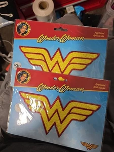 Parche bordado - Wonder Woman - NUEVO - Planchar/Coser (2pk) - Imagen 1 de 1