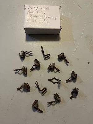 Ford Ranchero 1973-1979 OEM clips de panel de puerta (13) ¡Bonito! Foto 1 de 4