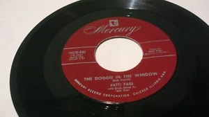 Patti Page "The Doggie In The Window" (1953 Mercury 70070-X45) VG+ 45 RPM Pop - Picture 1 of 2