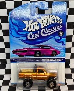 *MINT* Hot Wheels 2014 Cool Classics Spectrafrost Orange 1987 Toyota Pickup 1/64 - Picture 1 of 4