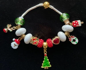 Christmas Wonderland European Silver Gold Charm Bracelet W/Insignia 7.9in-0091 - Picture 1 of 7