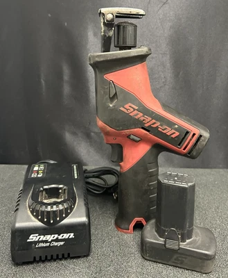Snap-On Tools 14.4V CTRS761 Reciprocating Saw W/2.5 Battery + Charger - Image 1 of 4