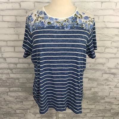 Camiseta Croft & Barrow clássica tamanho 2X azul floral/listra manga curta - Imagem 1 de 4