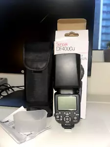 Sunpak DF4000U Mount Flash for Canon And Nikon - Picture 1 of 2