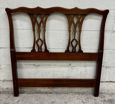 Cabecero vintage estilo Chippendale tamaño doble Foto 1 de 4