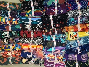 Leggings Disney Lularoe OS estampados de villanos/héroes. Nueva talla única 2-10 - Imagen 1 de 20