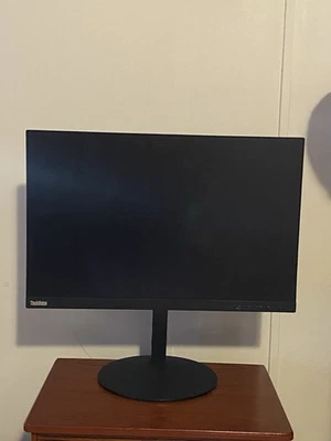 Lenovo ThinkVision T23d-10 Monitor Size 20x13 - Image 1 of 4