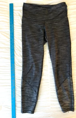 Old Navy Active Women’s Leggings Medium Gray Compression Ankle Yoga Pants - Image 1 of 3
