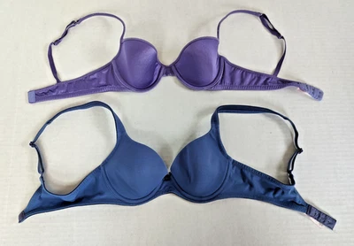 Lote de 2 sutiãs Victoria's Secret 32A azul roxo acolchoado leve aro - Imagem 1 de 4