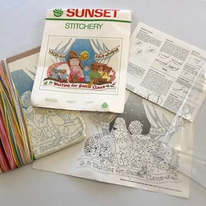 Kit de punta de aguja SUNSET STITCHERY DE COLECCIÓN NUEVO EN PAQUETE Navidad se adapta a marco de 11"x14" EE. UU. - Imagen 1 de 11