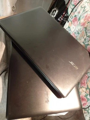 Lotto 2 Notebook Acer Travel mate P255M i3 4010U 8 GB - Immagine 1 di 4