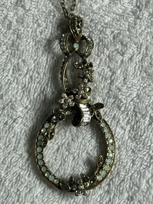 Sweet Romance Necklace Lady Caroline's Magnifier Lorgnette Crystal Pendant - Image 1 of 4