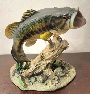 Danbury Mint Backwater Bass By Geoge Kruth Freshwater Sculpture Collection  - Picture 1 of 8