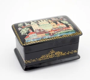 Beautiful Hand Painted Russian Lacquer Box Russian Buildings Very Pretty - Picture 1 of 5